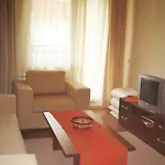Royal Towers Hotel