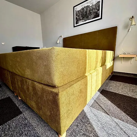 Royal Towers Otel 2*