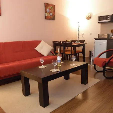 Hotel Royal Towers 2*