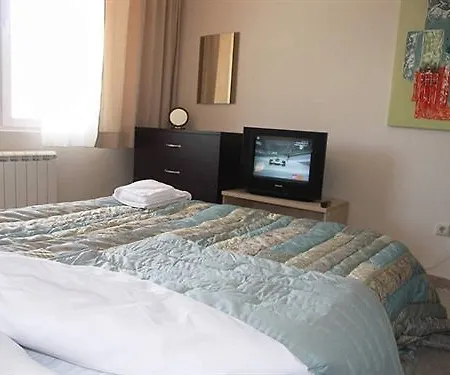 Hotel Royal Towers 2*