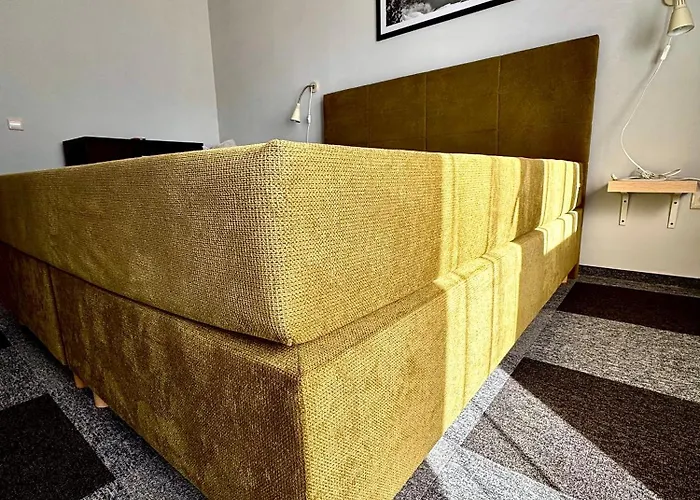 роял тауърс Хотел 2*