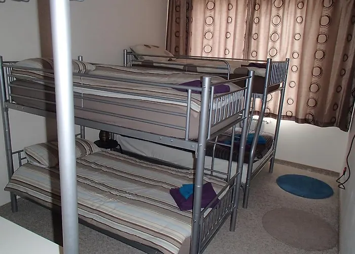 Хотел роял тауърс 2*