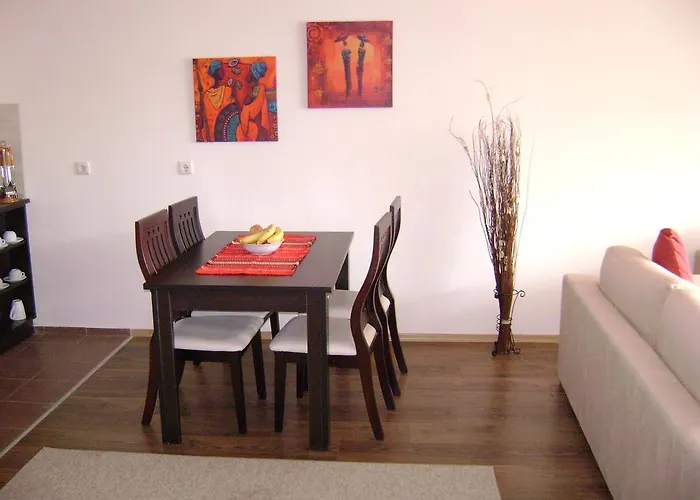 роял тауърс