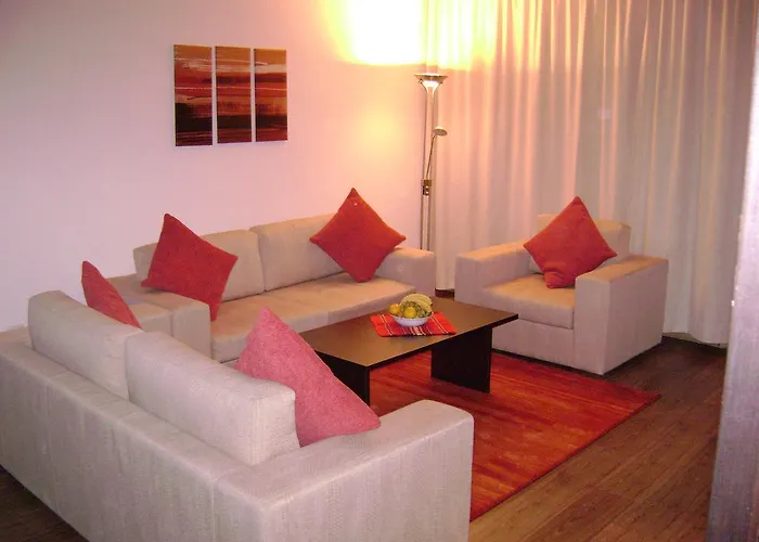 Хотел роял тауърс